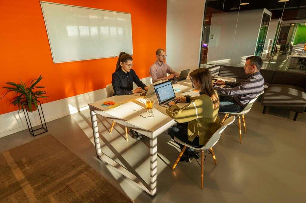 Los ojeadores de startups buscan empresas prometedoras en un entorno de inversión activo
