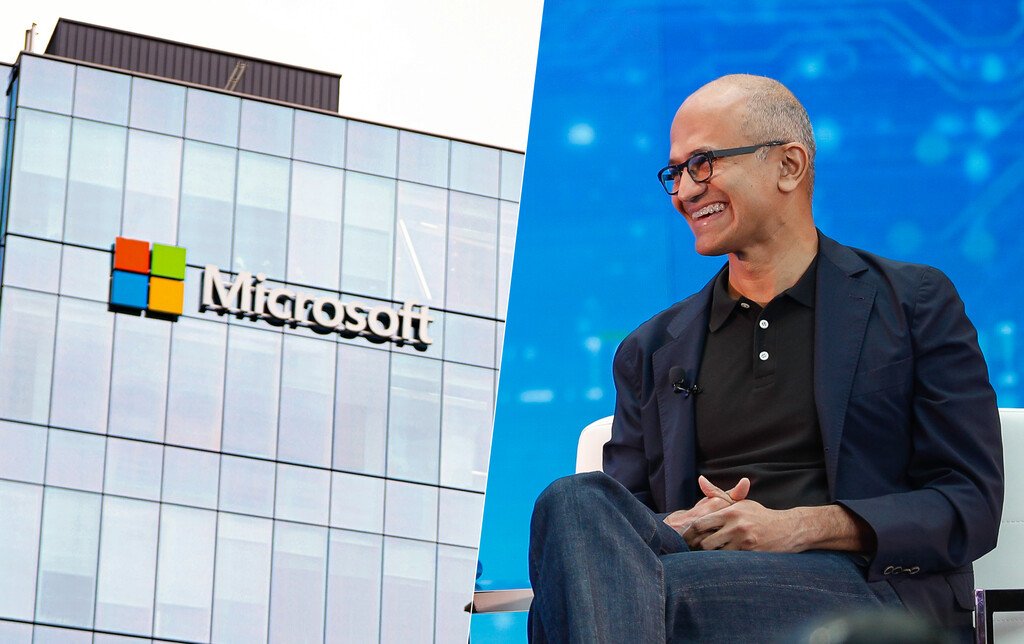 Satya Nadella, CEO de Microsoft, advierte sobre la concentración de poder en la IA
