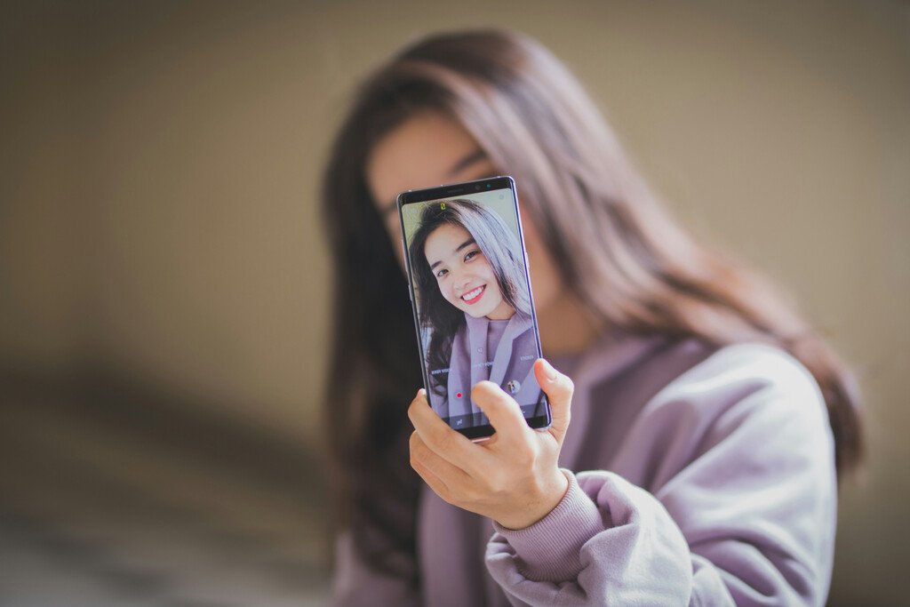 Google introduce un nuevo método de recuperación de cuentas mediante vídeo-selfi
