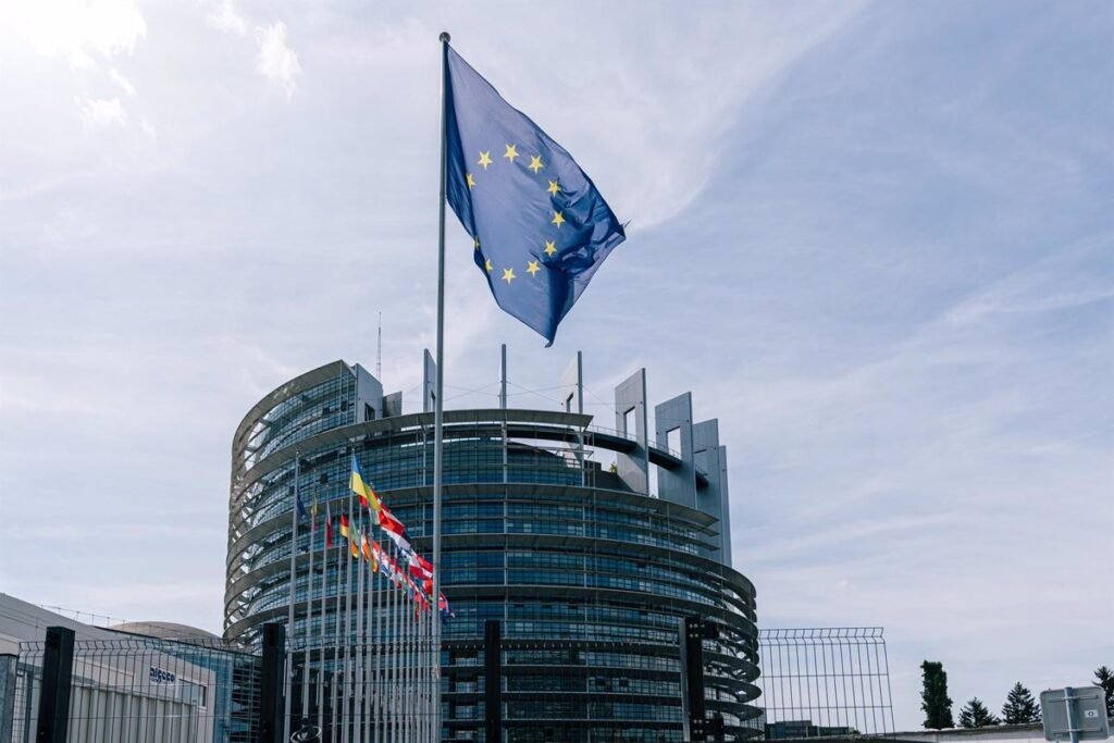 La Eurocámara pide más fondos para defensa en el presupuesto de la UE para 2026