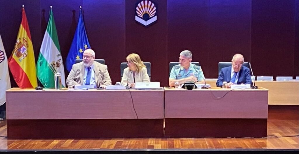 La Comandancia de la Guardia Civil de Córdoba organiza unas jornadas de cibercriminalidad para abordar en la empresa