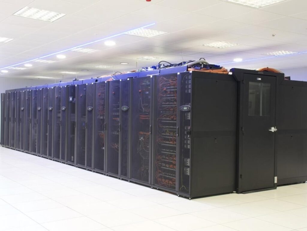 Aragonesa de Servicios Telemáticos (AST) afianza los trabajos de seguridad en su edificio del Parque Tecnológico Walqa