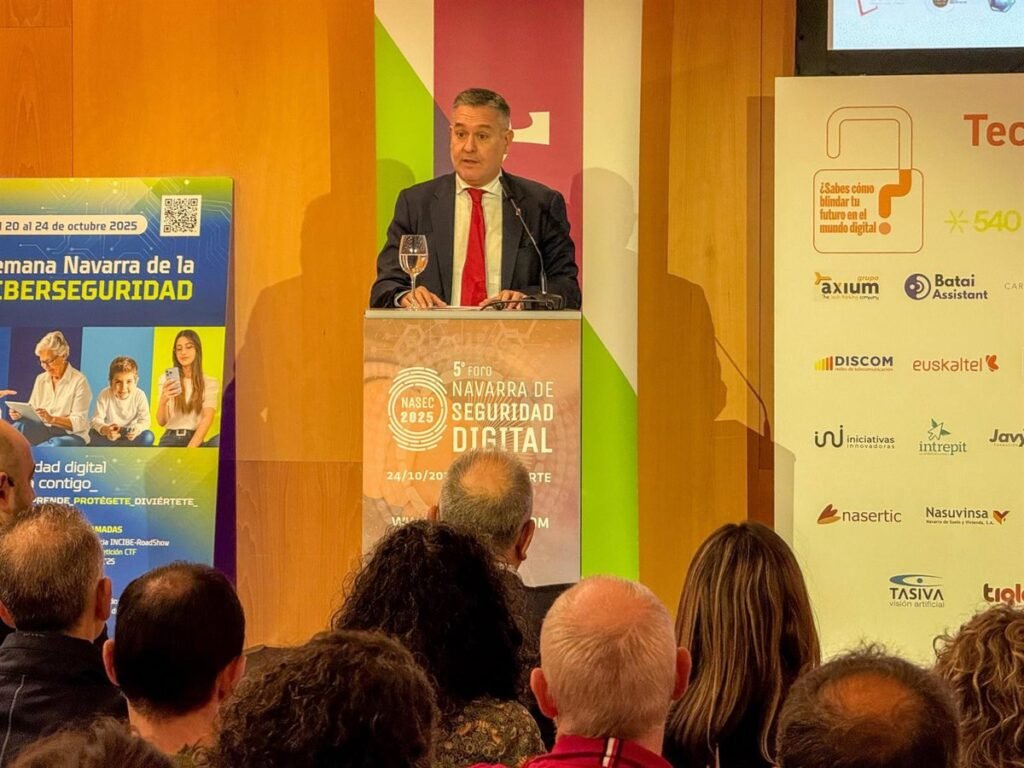 García subraya "la importancia de la colaboración público-privada" para impulsar la ciberseguridad y la digitalización