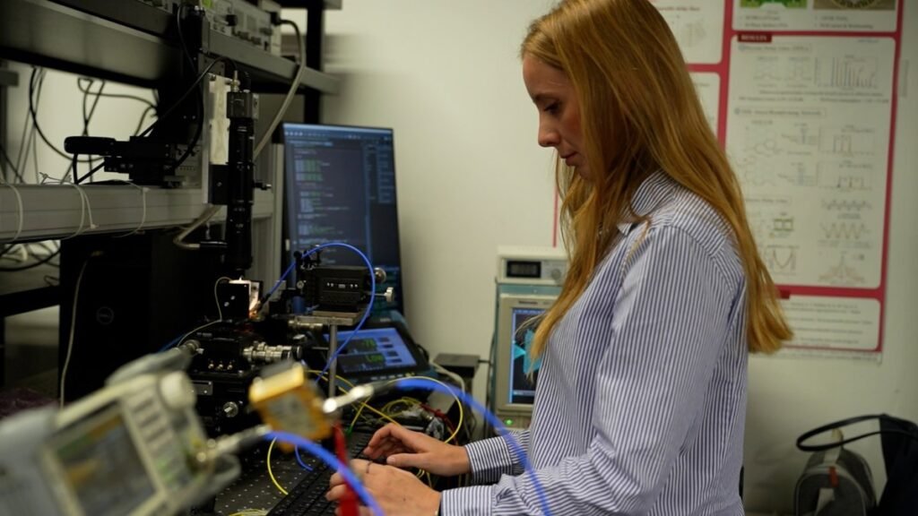 La UPV lidera un proyecto para mejorar la ciberseguridad a partir del uso de la luz