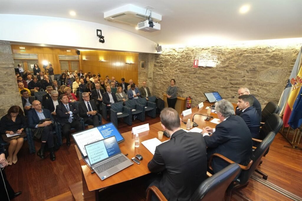 El presidente del CES anima a Galicia a "articular el puzzle" de la IA para "aprovechar" la oportunidad