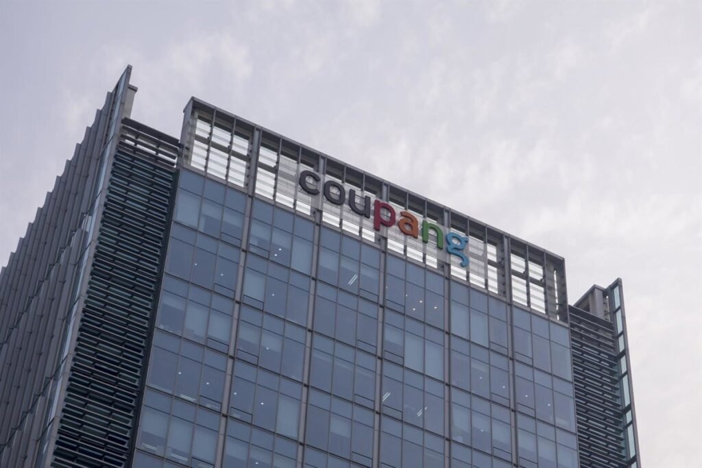 Un pirateo deja al descubierto los datos de más de 33,7 millones de clientes del gigante comercial surcoreano Coupang