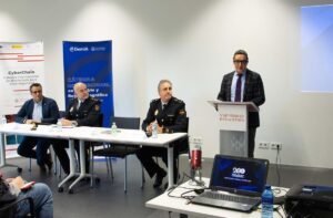 Policía Nacional y USAL impulsan C1B3RWALL Academy, un programa de formación a ciudadanos en ciberseguridad