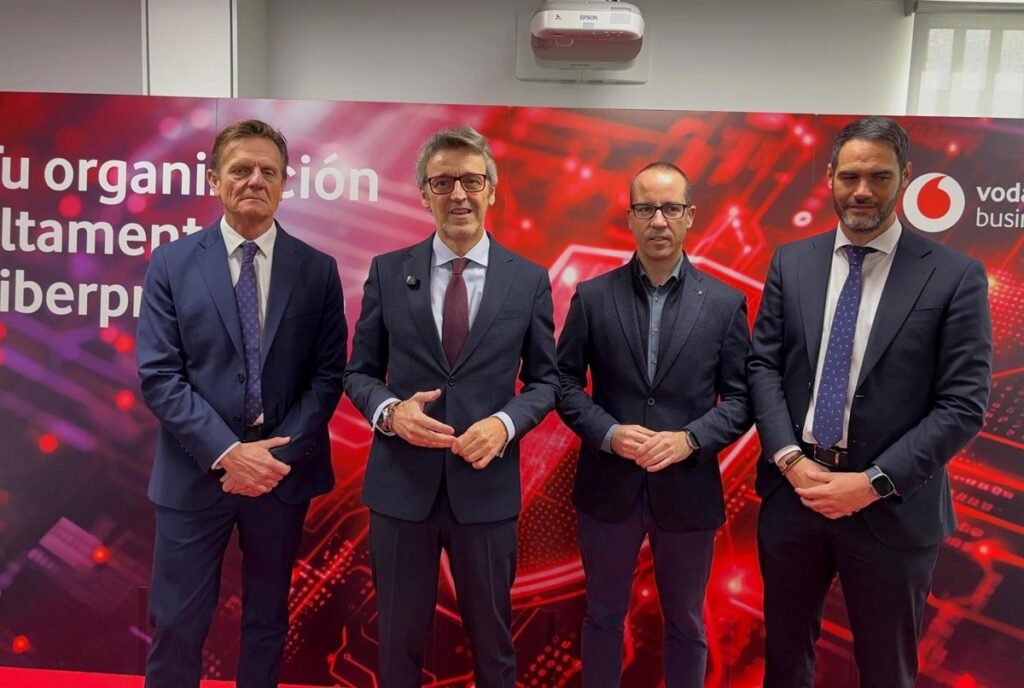 La Región de Murcia será referente en seguridad digital con la apertura de un Centro de Ciberseguridad de Vodafone