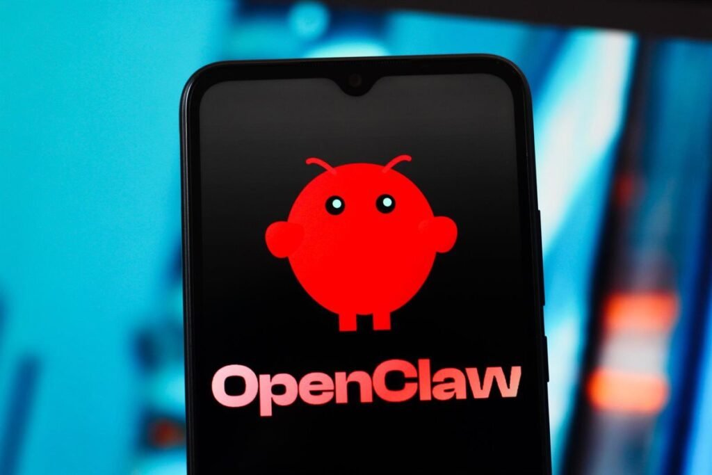 Un hacker instala OpenClaw sin permiso en los ordenadores de varios usuarios gracias a un fallo en el agente de IA Cline
