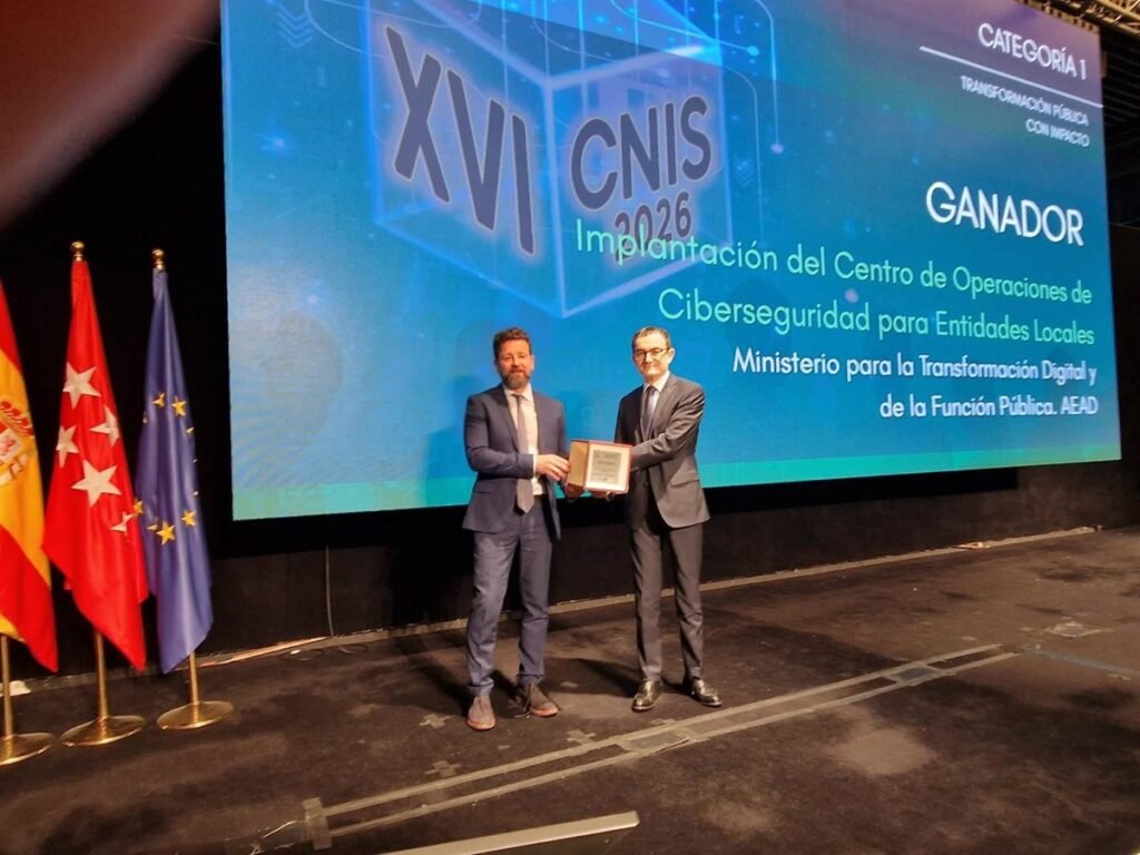 El centro de ciberseguridad para entidades locales de la AEAD recibe el premio del CNIS 2026