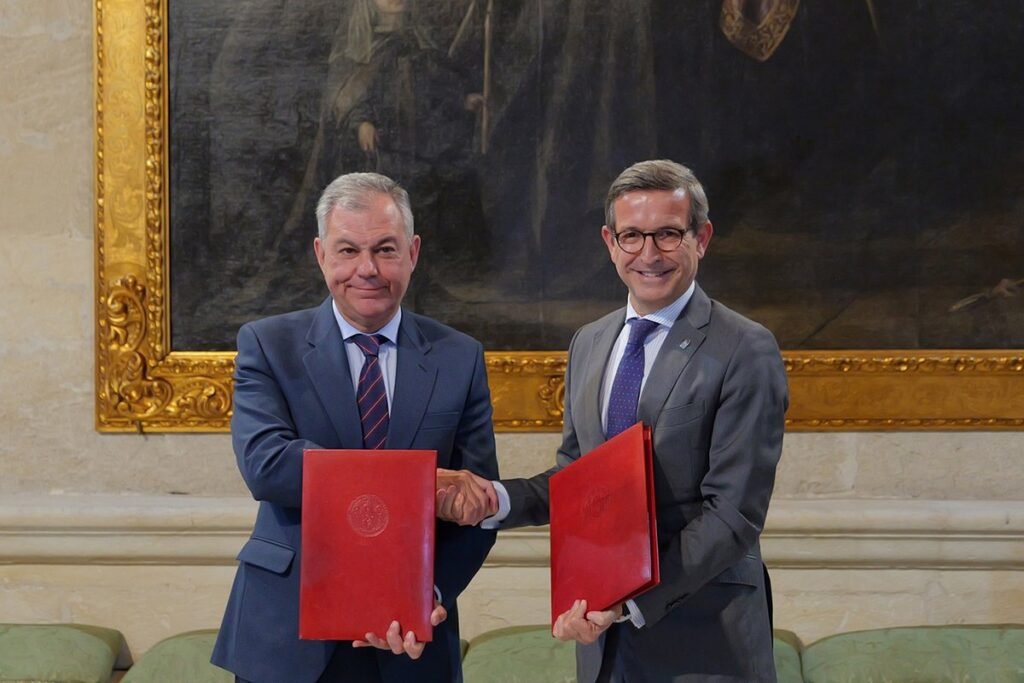 La ADA y el Ayuntamiento de Sevilla firman un protocolo para impulsar la administración digital