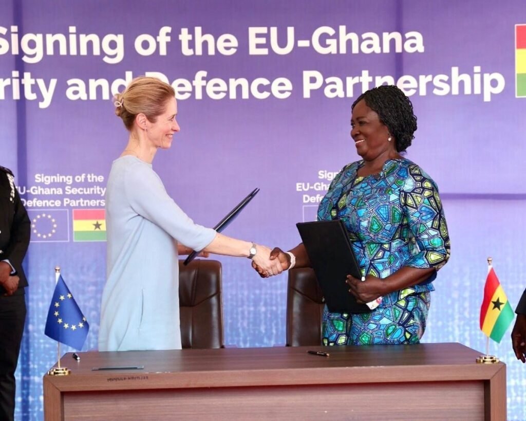 La UE firma con Ghana su primera alianza de seguridad y defensa con un país africano