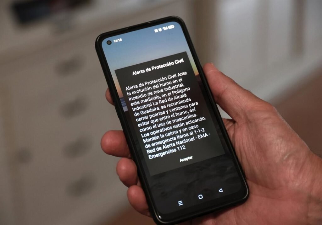 Caída de los servicios digitales de la Junta de Andalucía que afecta al estreno de la tarjeta sanitaria virtual
