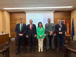 Sen apunta al aumento del 70% de los ciberdelitos y ve un desafío urgente luchar contra la violencia digital en menores